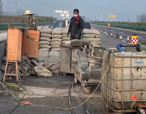 河东高速路病害处理